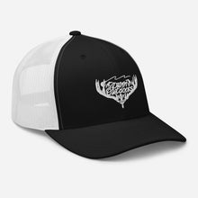 Load image into Gallery viewer, Dunnoutdoors Trucker Cap
