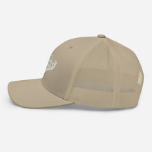 Load image into Gallery viewer, Dunnoutdoors Trucker Cap
