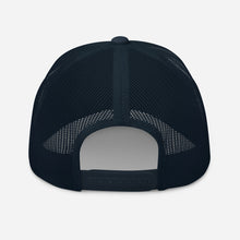 Load image into Gallery viewer, Dunnoutdoors Trucker Cap
