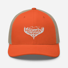 Load image into Gallery viewer, Dunnoutdoors Trucker Cap
