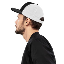Load image into Gallery viewer, Dunnoutdoors Trucker Cap

